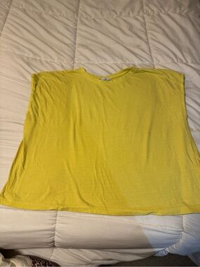 Zara Boxy Yellow Crewneck Tee